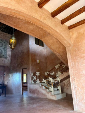 Waridi Room at Lulu Beach Villa